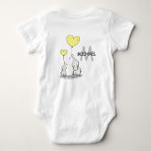 パーソナライズな象の灰色の黄色く黒い気球 ベビーボディスーツ (裏面)