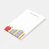 パーソナライズな赤いAppleおよび着色された鉛筆の先生 ポストイット (アングル)