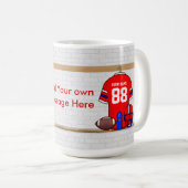 パーソナライズな赤白青のフットボールジャージー コーヒーマグカップ (正面右)