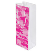 パーソナライズな赤紫のピンクのカムフラージュの名前 ワインギフトバッグ (裏面アングル)