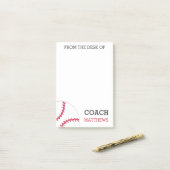 パーソナライズな野球のコーチの机から ポストイット (デスク上)