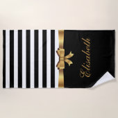 パーソナライズな金ゴールド、黒くはっきりしたなストライプの金弓 ビーチタオル (正面)