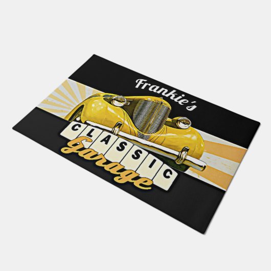 パーソナライズな|あなたの一流の|クラシックな車のガレージ ドアマット (アングル)