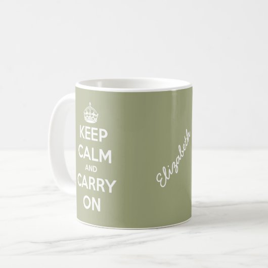 パーソナライズなKeep Calm and Carry Onのセージグリーン コーヒーマグカップ (正面左)