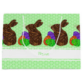 パーソナライズなZブラウンイースターのウサギのカラフル ラージペーパーバッグ (正面)