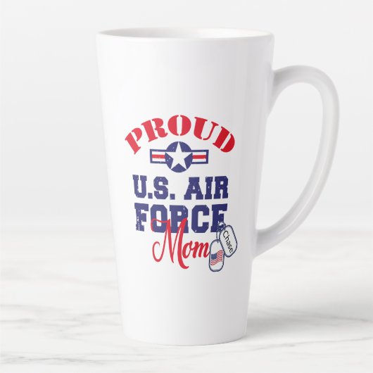 パーソナライズドッグラベル米国空軍ママ カフェラテマグ (右)