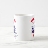 パーソナライズドッグラベル米国空軍ママ コーヒーマグカップ (中央)