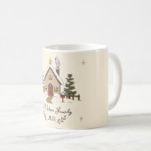 パーソナライズド コージー クリスマスコテージ コーヒーマグカップ (正面右)