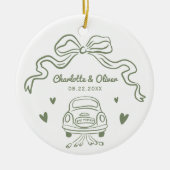 パーソナライズド サジ ハンドドロー ウィムジカル ボウ ウェディング セラミックオーナメント (正面)