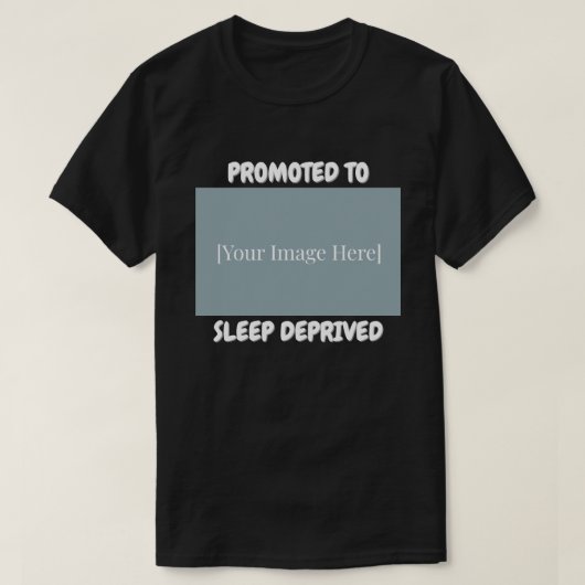 パーソナライズド パパ ママTシャツ – 赤ちゃんの写真を追加 Tシャツ (デザイン正面)