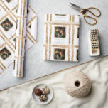 パーソナライズド フォーゴールド フレーム ラスティック エレガント ラッピングペーパー<br><div class="desc">美しくエレガントな写真 ラスティック フォーゴールド フレームとタイポグラフィー包装紙。 結婚式の贈り物やブライダルシャワーの贈り物のために、このギフトラッピングをパーソナライズするために、婚約またはお気に入りの写真を追加してください。とてもエレガントでおしゃれ。</div>