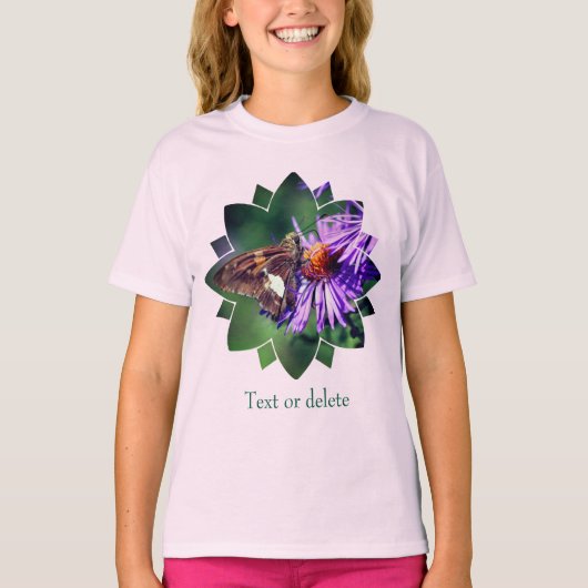 パーソナライズド ムラサキシオンに止まる蝶 Tシャツ (正面)