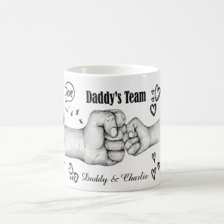 パーソナライズド Daddy's Team カスタム パパと子供の名前 コーヒーマグカップ