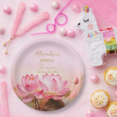 パーソナライズブライダルシャワーピンクロータス ペーパープレート (パーティー)
