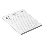 パーソナライズ可能な名前が並んだ黒い蝶 ノートパッド (アングル)