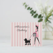 パーソナライズ名と大事な行事レディ歩くプードル ポストカード (スタンド正面)