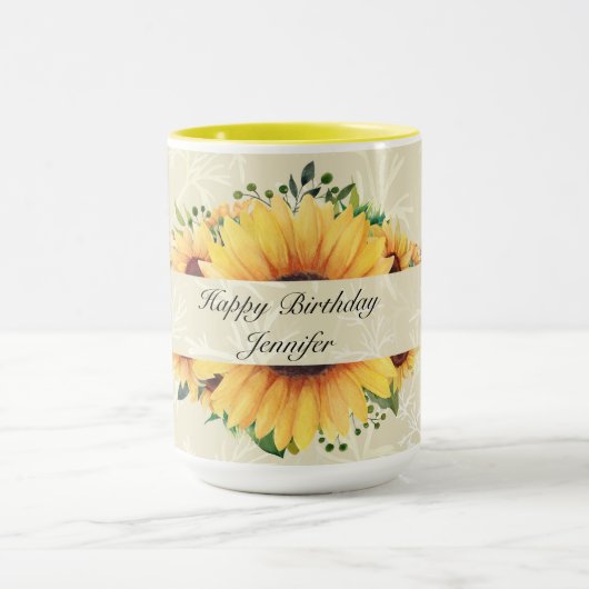 パーソナライズ名誕生日ウィズサンフラワーコーヒー マグカップ (中央)