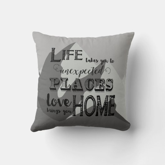 パーソナライズ感動的引用文マウンテンボーイズルーム クッション (裏面)