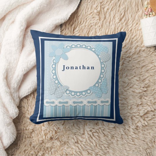 パーソナライズ男の赤ちゃんブルー蝶フラワーハート クッション (ブランケット)