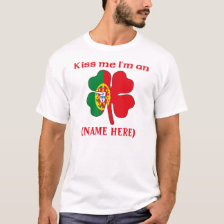 パーソナライズ私によってがポルトガルのTシャツである私に接吻して下さい Tシャツ