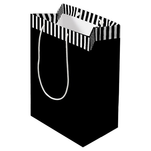 パーソナライズ私の花婿の付添人があることをありがとう ミディアムペーパーバッグ (裏面アングル)