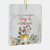 パーソナライズ私達の初めてのクリスマスは一緒に飾ります セラミックオーナメント (右)