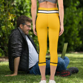 パーソナライズ黄色オレンジ色の白黒猫のペット名 カプリレギンス