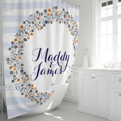 パーソナライズ ネイビーブルー フラワー リース シャワーカーテン