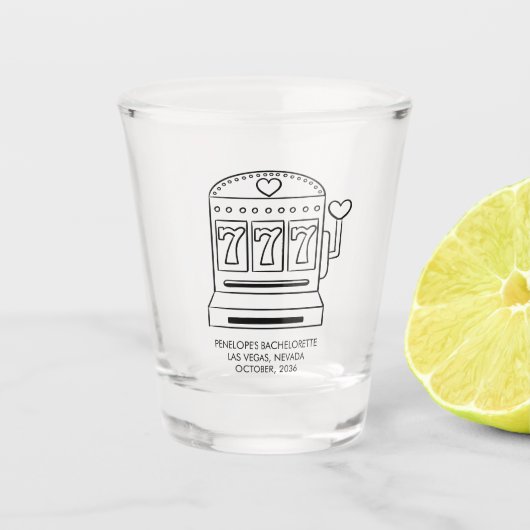 パーソナライズ ラッキー7 ブライズメイドお守り ショットグラス (正面)