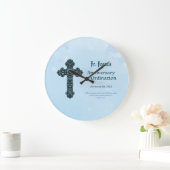 パーソナライズ、叙階記念祭司、クロス ラージ壁時計 (ホーム)