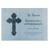 パーソナライズ、調整の記念日の司祭、クロス カッティングボード (正面)