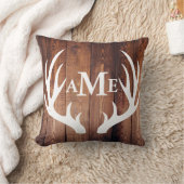 パーソナライズ-農家の納屋の木製のシカの(雄ジカの)枝角 クッション (ブランケット)