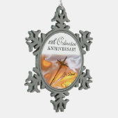 パーソナライズ、10th調整記念日、クロス スノーフレークピューターオーナメント (左)