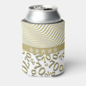 パーソナライズ： 70誕生日ホワイトおよび金ゴールドテーマ 缶クーラー (缶裏面)
