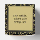 パーソナライズ： 80th Birthday Party金ゴールド/ブラック フェイバーボックス (上部)