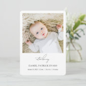 パーソナルシンプルモダンフォトボーイまたはガール誕生 案内状 (スタンド正面)