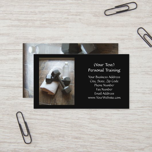 パーソナルトレーナーかフィットネスのDumbellsタオル及び水 名刺 (正面/裏面インサイチュ)