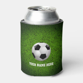 パーソナル化可能なサッカー |緑の草の上のサッカー 缶クーラー