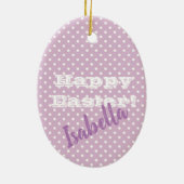 パーソナル化可能なヴィンテージピンク水玉模様ハッピーイースター セラミックオーナメント (裏面)