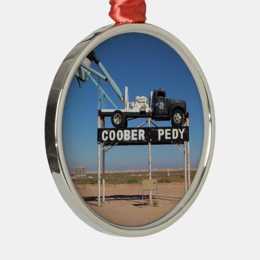 パーソナル化可能なCoober Pedy Outback土産 メタルオーナメント (右)