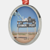 パーソナル化可能なCoober Pedy Outback土産 メタルオーナメント (左)