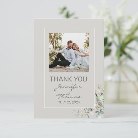 パーチメントカラーとグリーン葉のサンキューカード サンキューカード (スタンド正面)