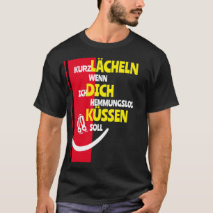 パーティーおもしろいTシャツスマイルおよびキススローガンクールメン Tシャツ