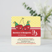 パーティーさくらんぼキッズツインズジョイント誕生日写真 招待状 (スタンド正面)