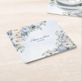 パーティーほこりっぽい青い水色のアイボリー花離れの花 スクエアペーパーコースター (アングル)