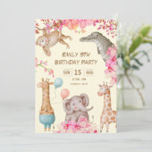 パーティーよくはしゃぐピンク動物誕生日招待状 招待状 (スタンド正面)