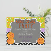 パーティーを切り分けるカボチャ 招待状 (スタンド正面)