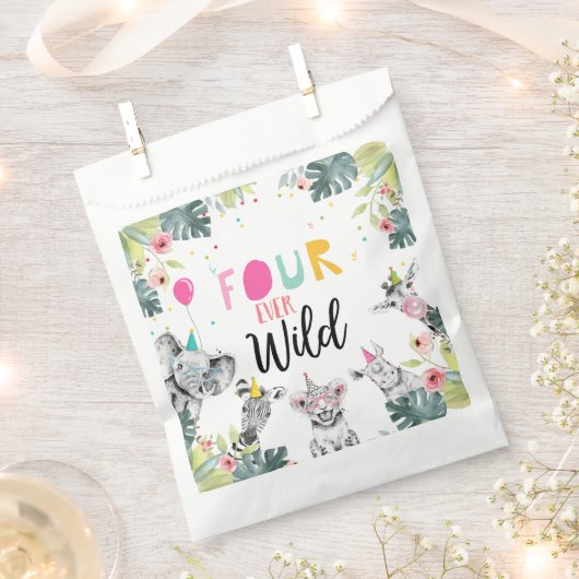 パーティーアニマルズサファリガールフォーエバーワイルド誕生日 フェイバーバッグ (クリップ留めされた状態)