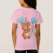 パーティーハットと風船を持つかわいい誕生日のクマ Tシャツ (裏面)