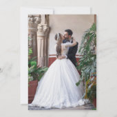 パーティーブルーホワイトフローラの後の幸せ結婚な 招待状 (裏面)